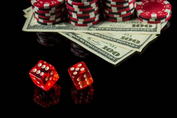 Live Bandar Ceme dealer at gudangwd table with card display and seat betting interface
